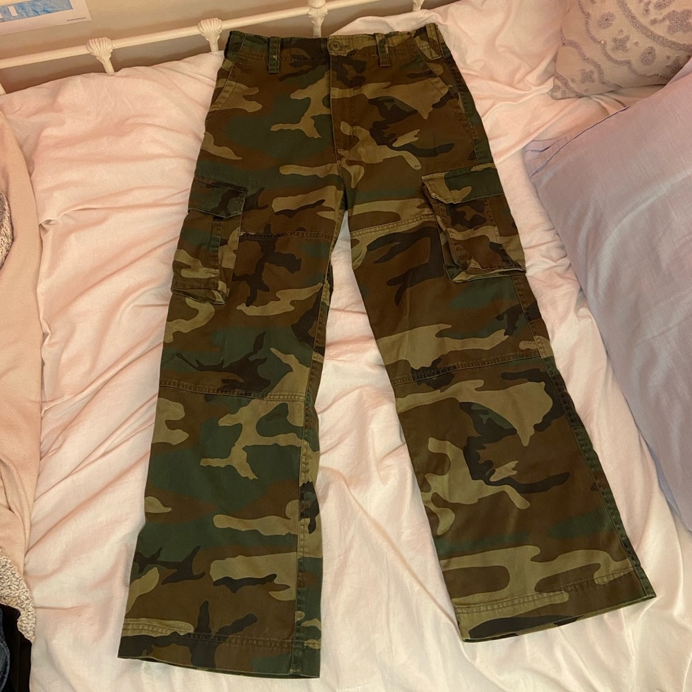 Camo pants